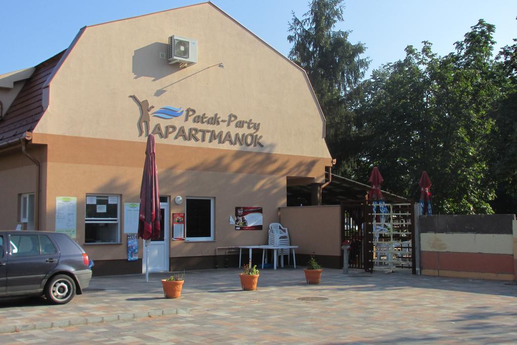 Patak-Party Apartmanok Bogács Exterior foto